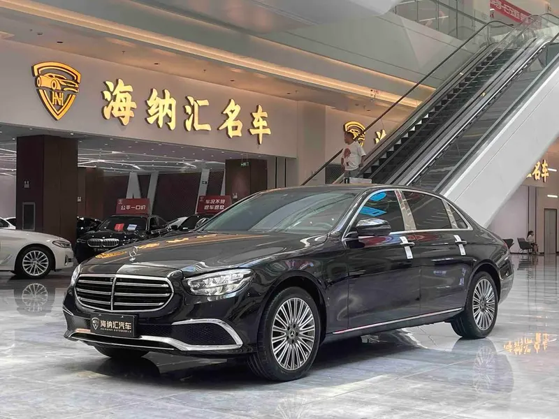 Mercedes-Benz E-Class, 2023