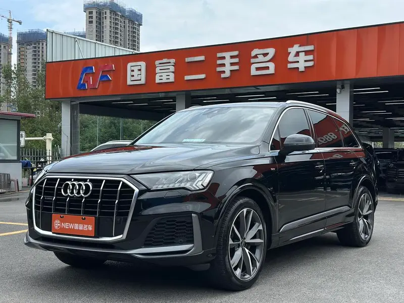 Audi Q7, 2022