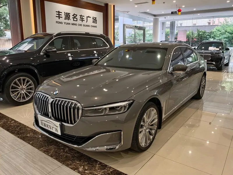 BMW 7-Series, 2019
