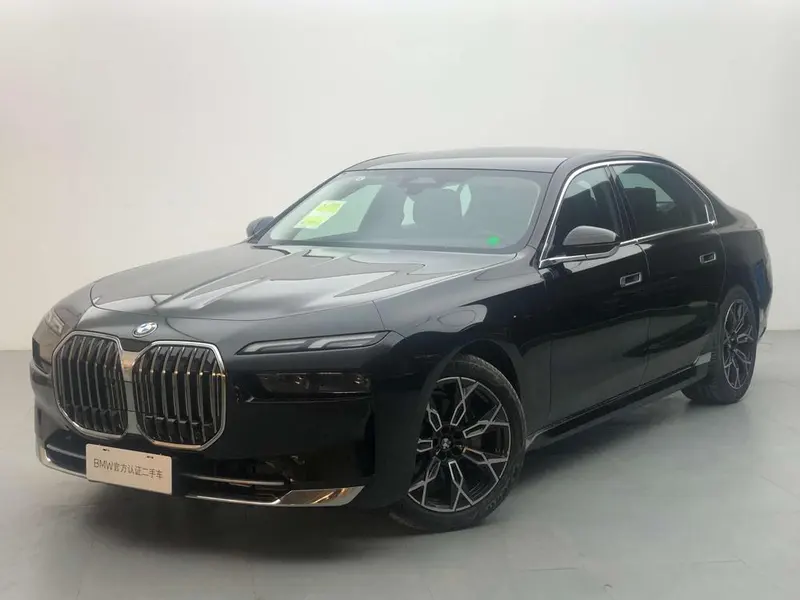 BMW 7-Series, 2023