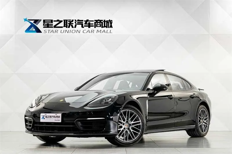 Porsche Panamera, 2023