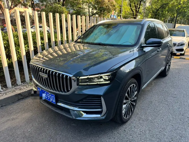 Geely Xingyue L, 2025