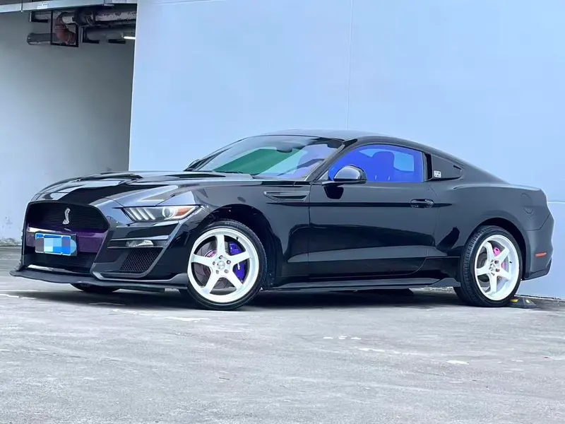Ford Mustang, 2015