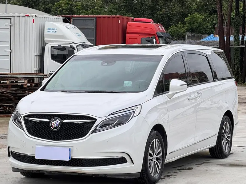 Buick GL8, 2018