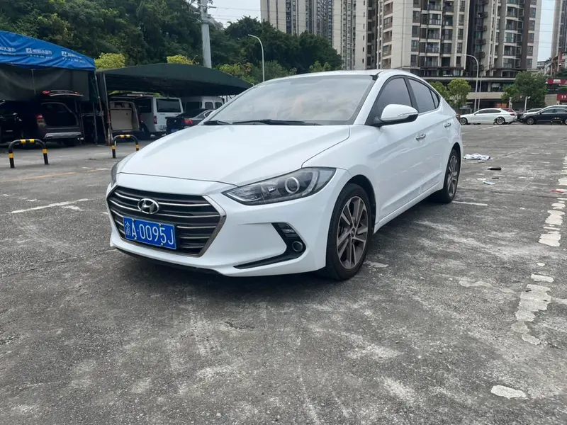 Hyundai Elantra Lingdong, 2016