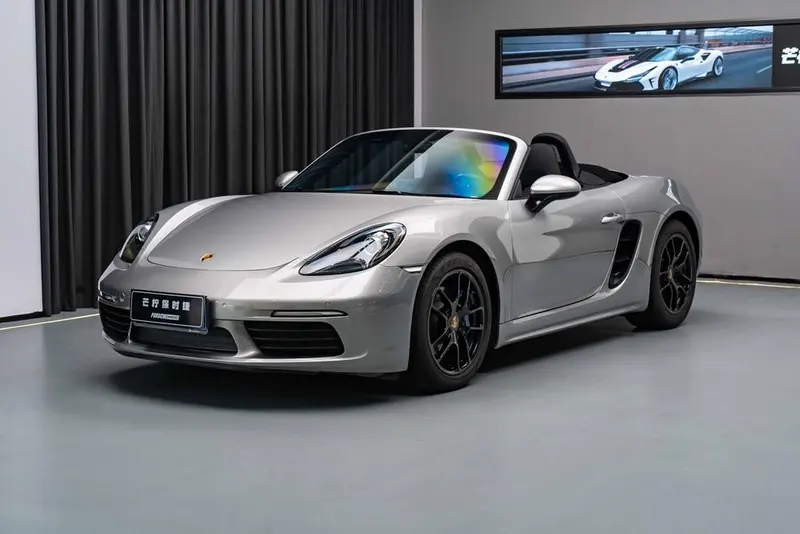 Porsche 718, 2022