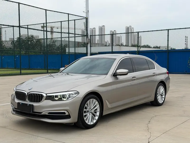 BMW 5-Series, 2020