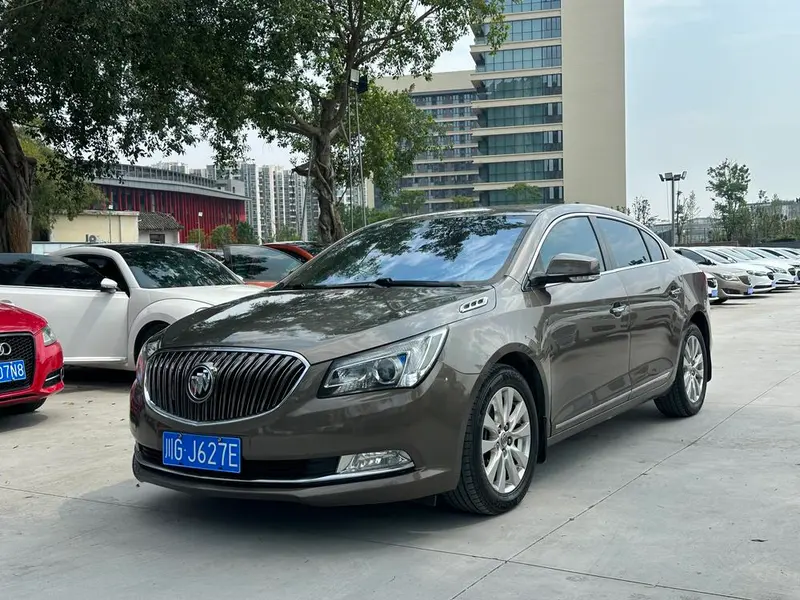 Buick LaCrosse, 2013