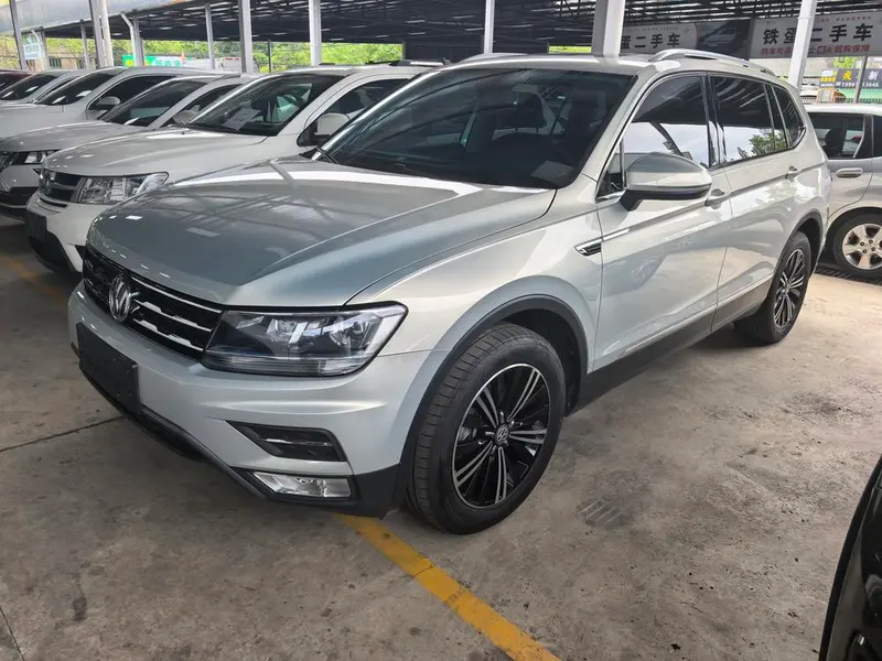 Volkswagen Tiguan L, 2020