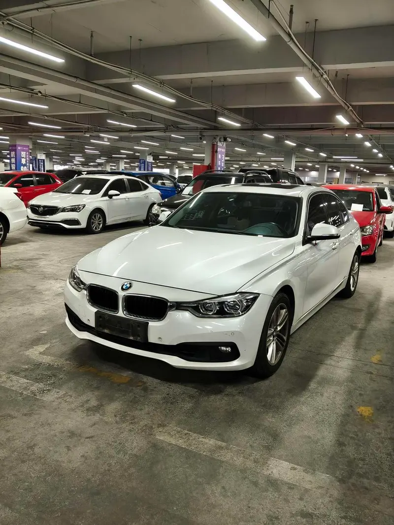 BMW 3-Series, 2018