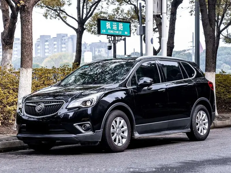Buick Envision, 2018