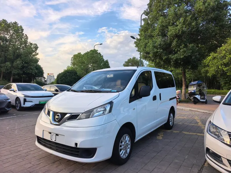 Nissan NV200, 2014