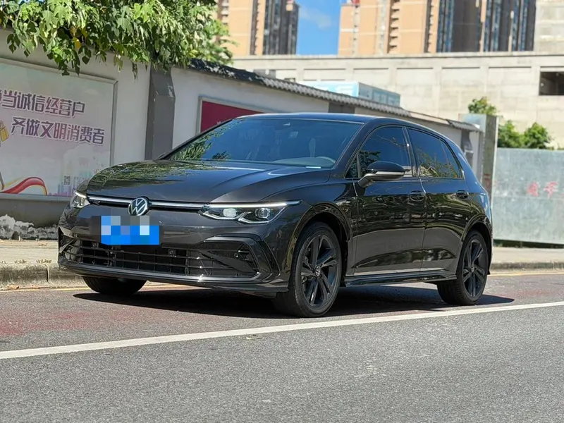 Volkswagen Golf, 2021