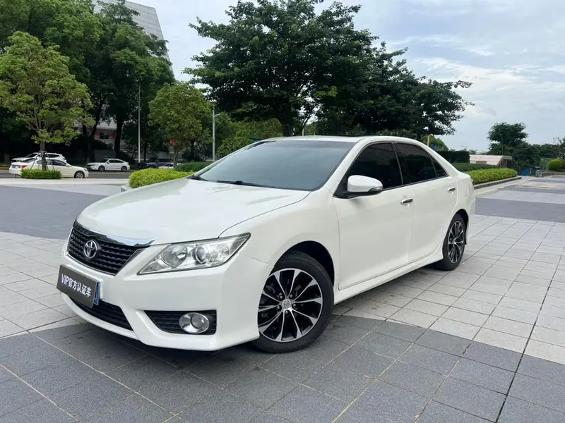 Toyota Camry, 2012