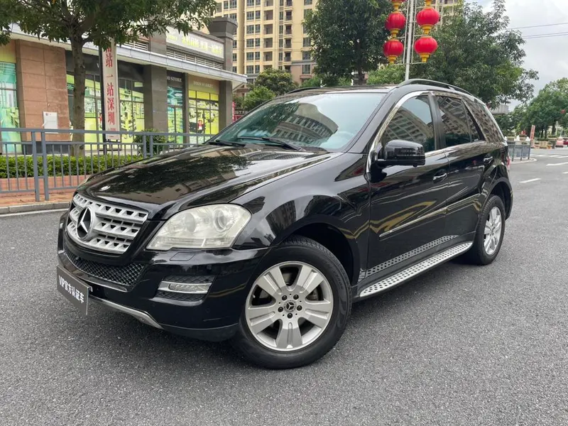 Mercedes-Benz M-Class, 2010