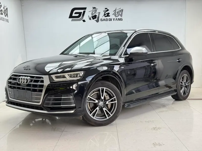 Audi Q5L, 2020
