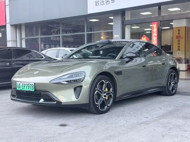 Xiaomi SU7, 2024