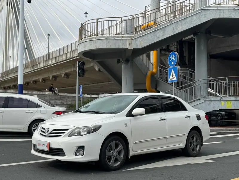Toyota Corolla, 2012