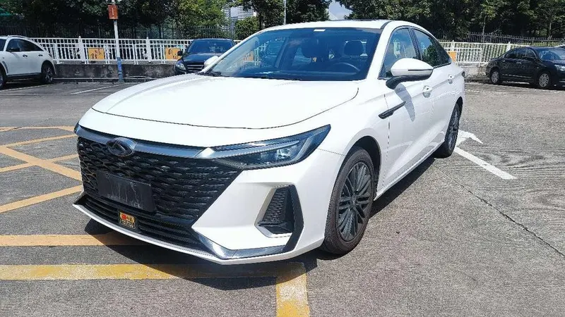 Chery Arrizo 8, 2022