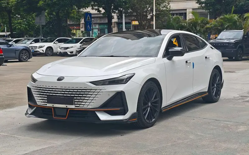 Changan UNI-V, 2023