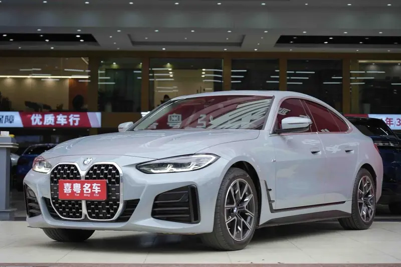 BMW 4-Series, 2022