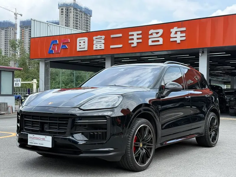 Porsche Cayenne, 2015