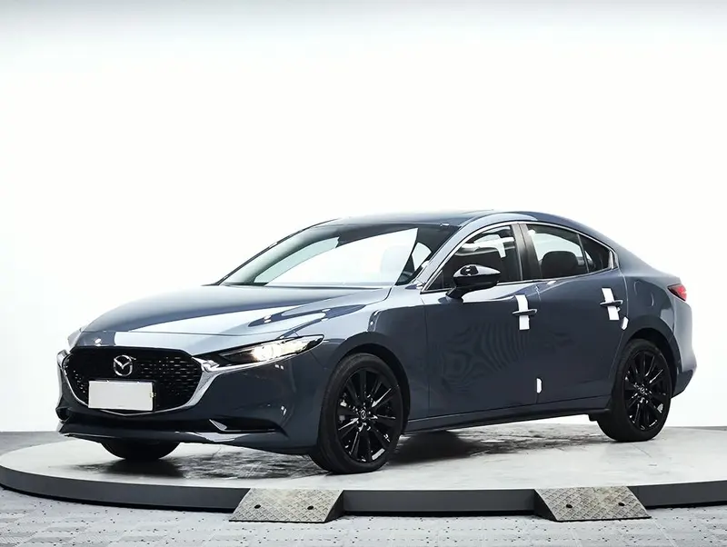 Mazda 3 Axela, 2022
