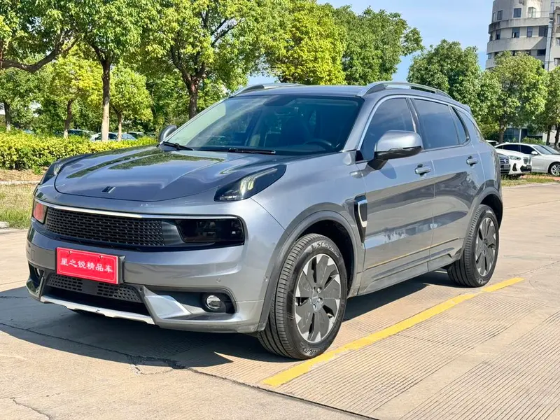 Lynk & Co 01 EM-P, 2019