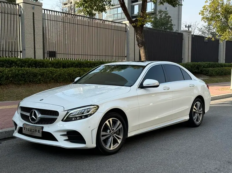 Mercedes-Benz C-Class, 2020