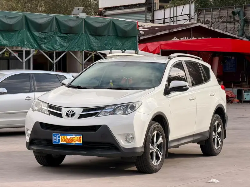 Toyota RAV4, 2013