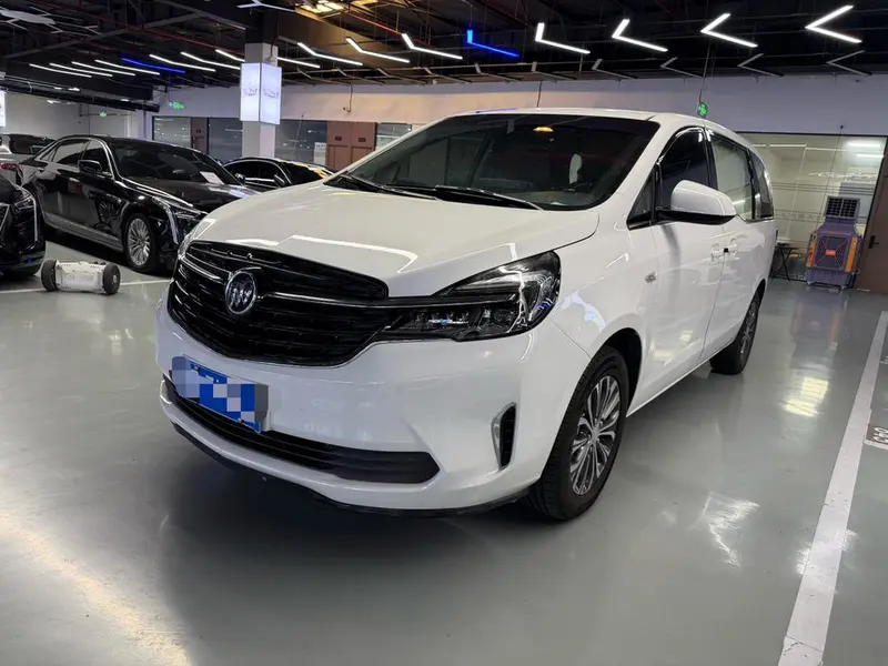 Buick GL8, 2022