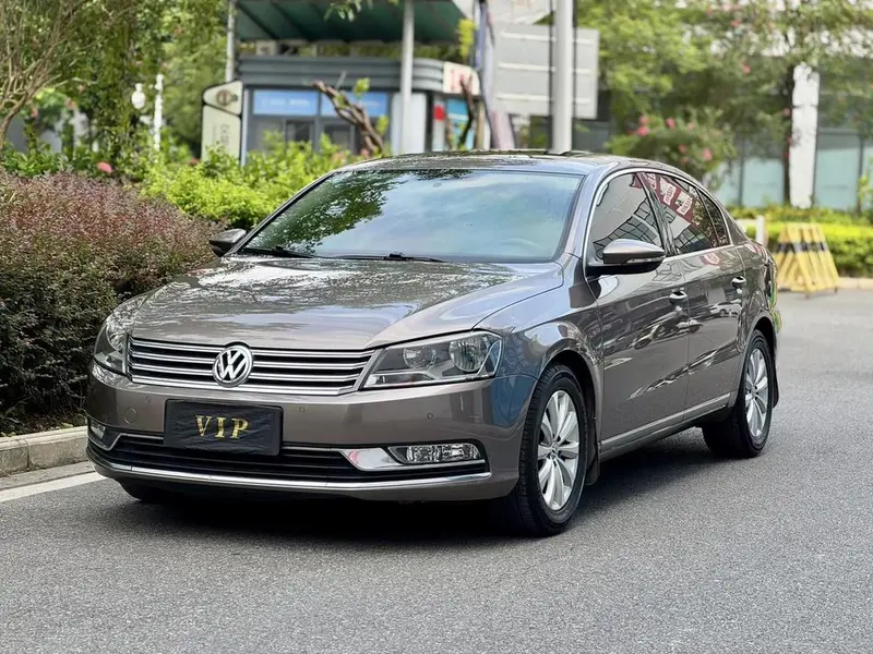 Volkswagen Magotan, 2015