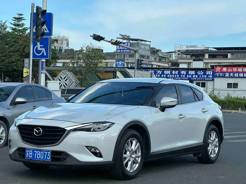 Mazda CX-4, 2016