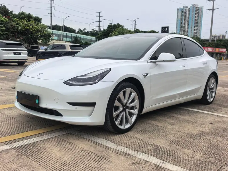 Tesla Model 3, 2019