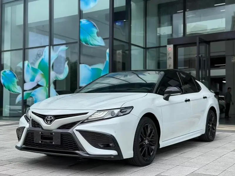 Toyota Camry, 2023