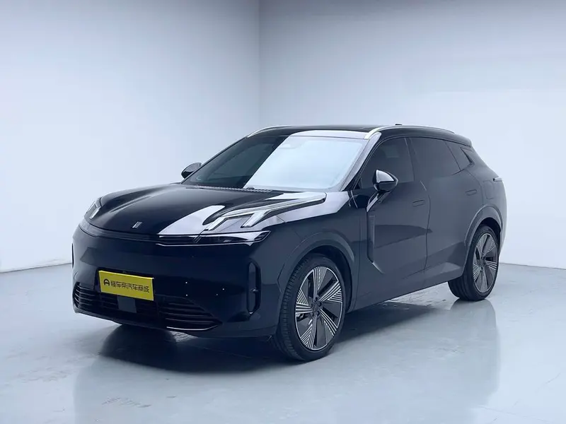 Lynk & Co 08 EM-P, 2023