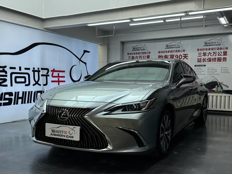 Lexus ES, 2018