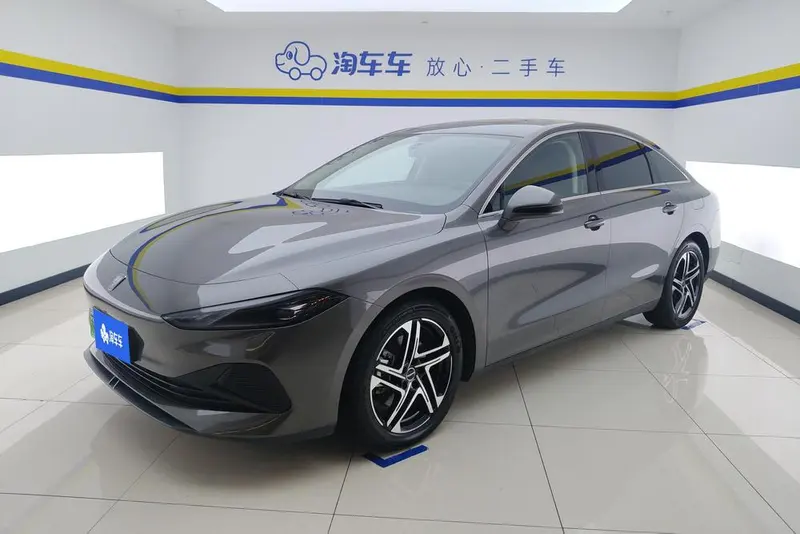 Roewe D7 DMH, 2023