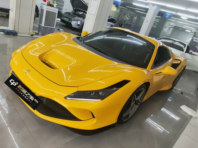 Ferrari F8, 2020