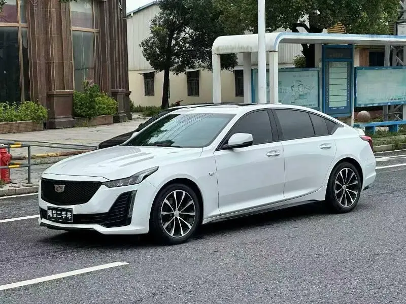 Cadillac CT5, 2023