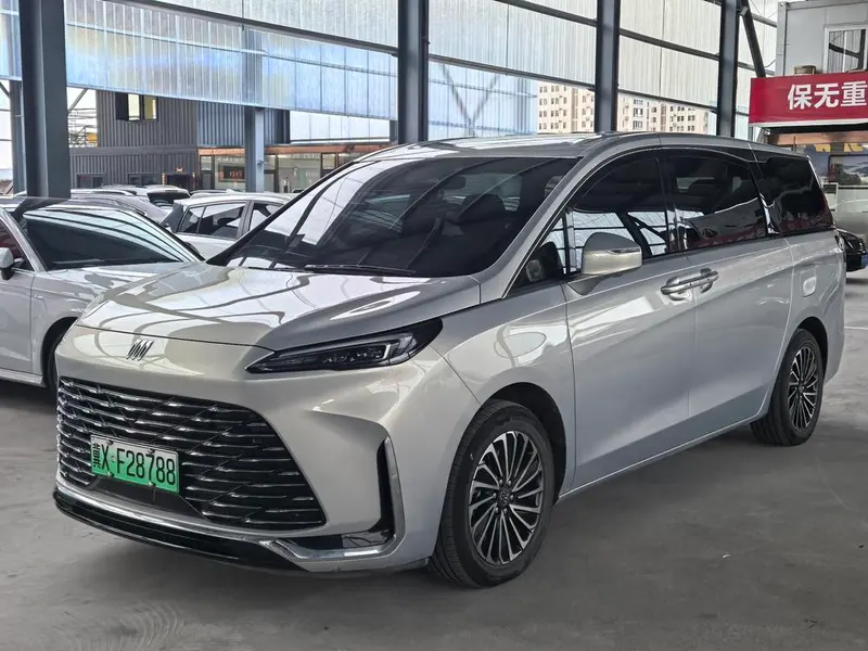Buick GL8 PHEV, 2025