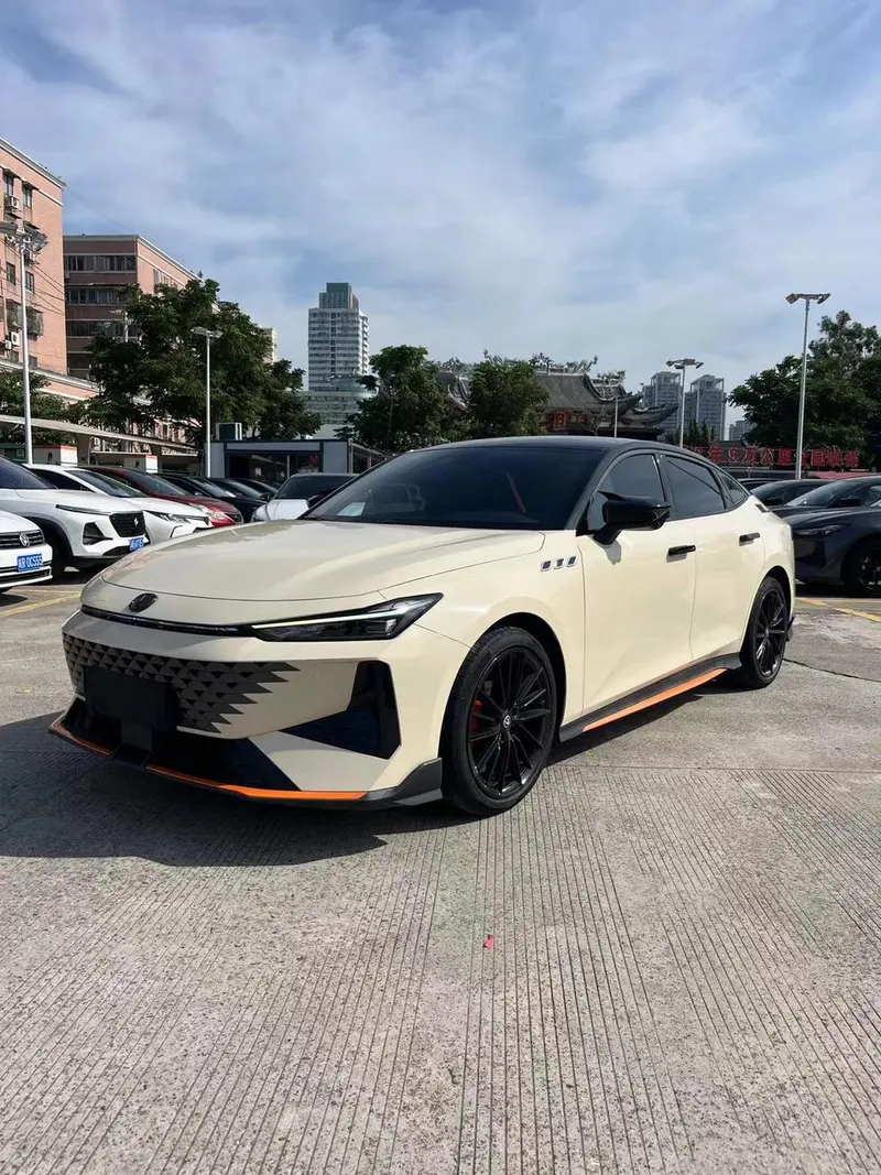 Changan UNI-V, 2024