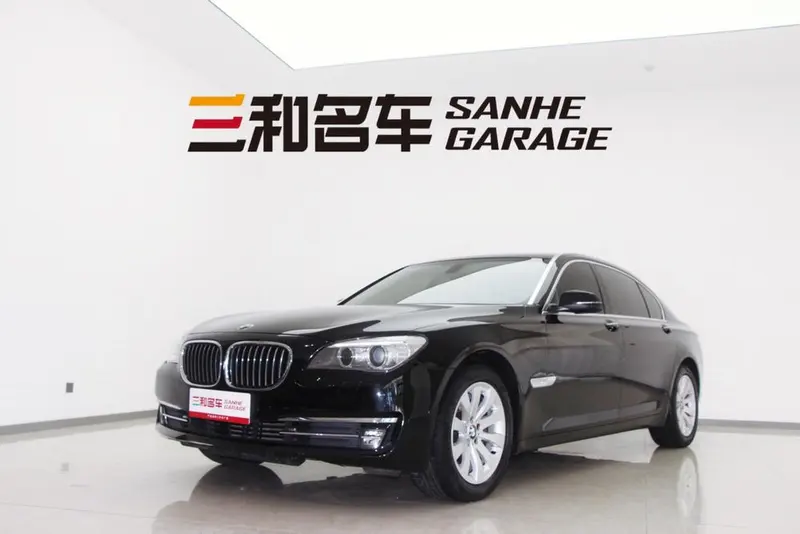 BMW 7-Series, 2013