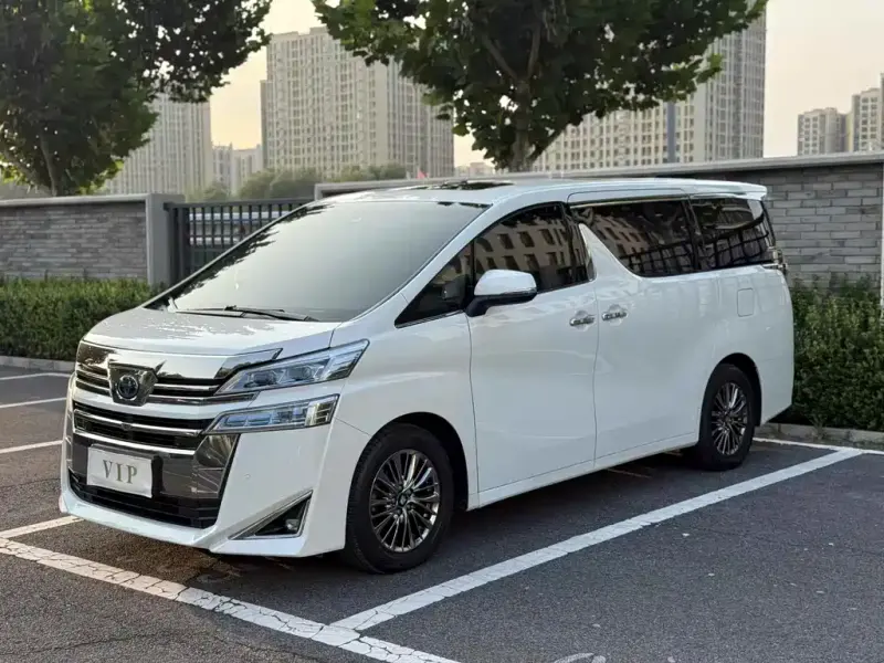 Toyota Vellfire, 2021