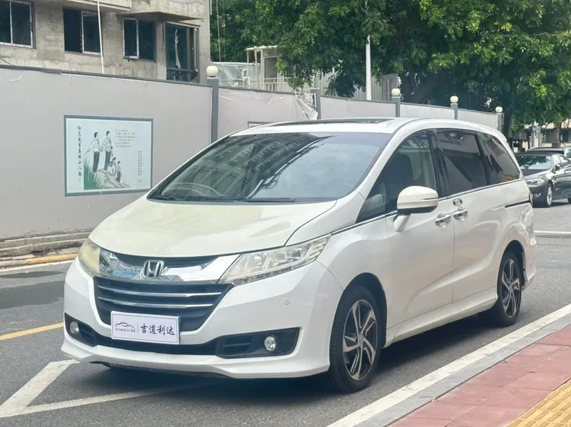 Honda Odyssey, 2015