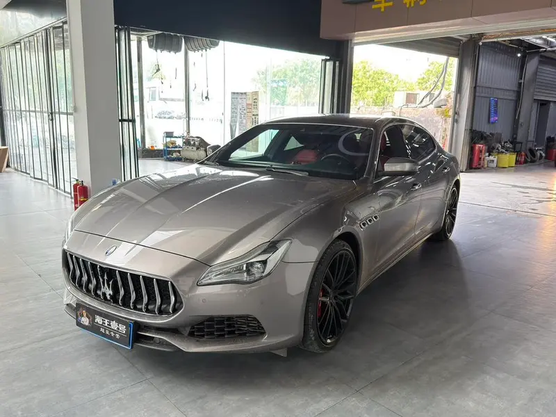 Maserati Quattroporte, 2021