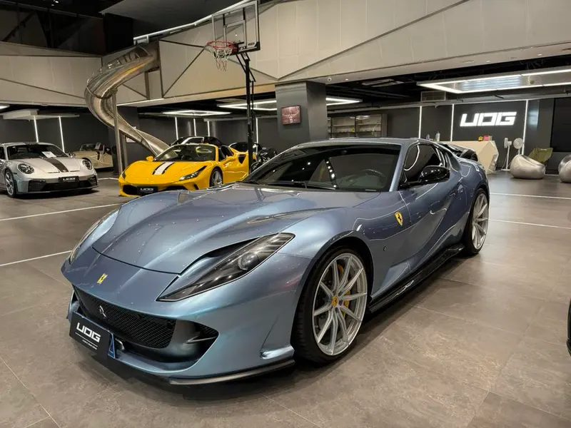 Ferrari 812, 2017
