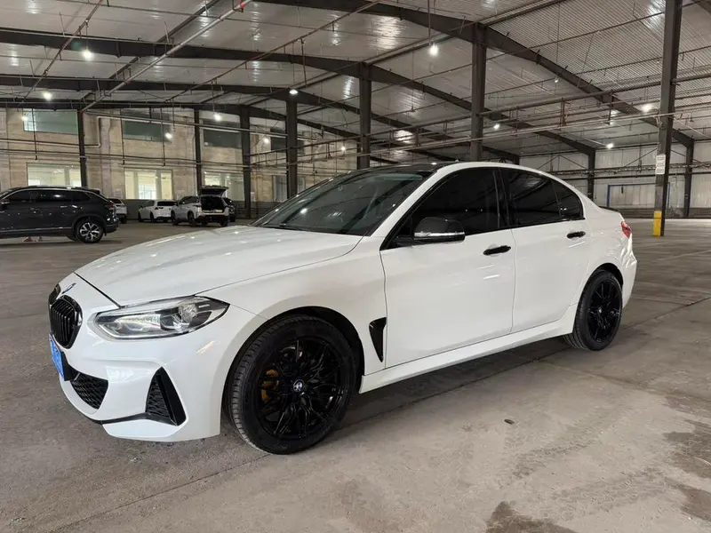 BMW 1-Series, 2021
