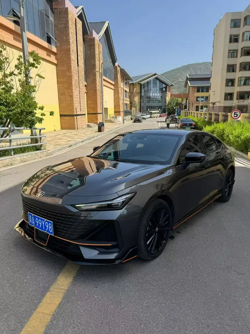 Changan UNI-V, 2023
