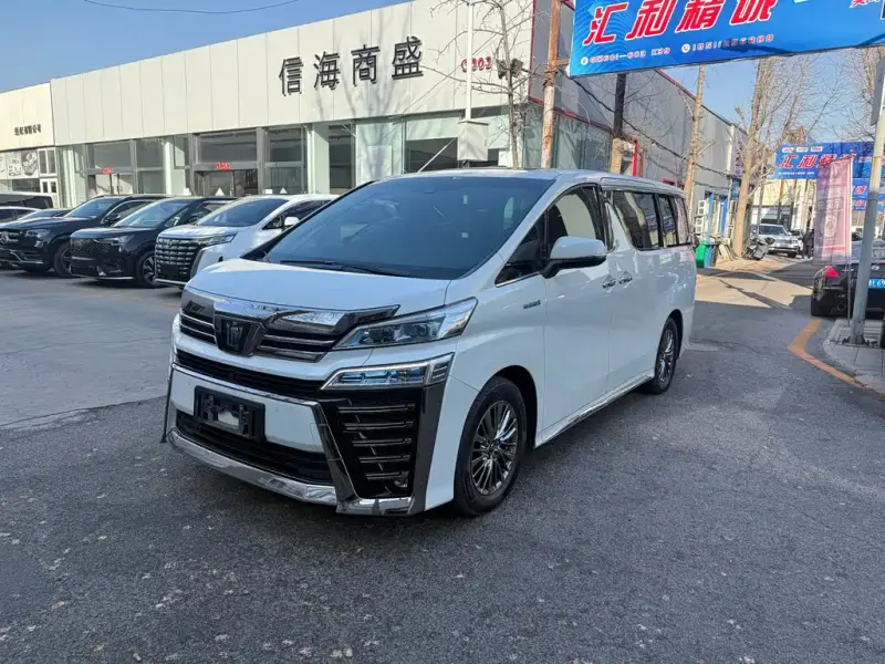 Toyota Vellfire, 2022